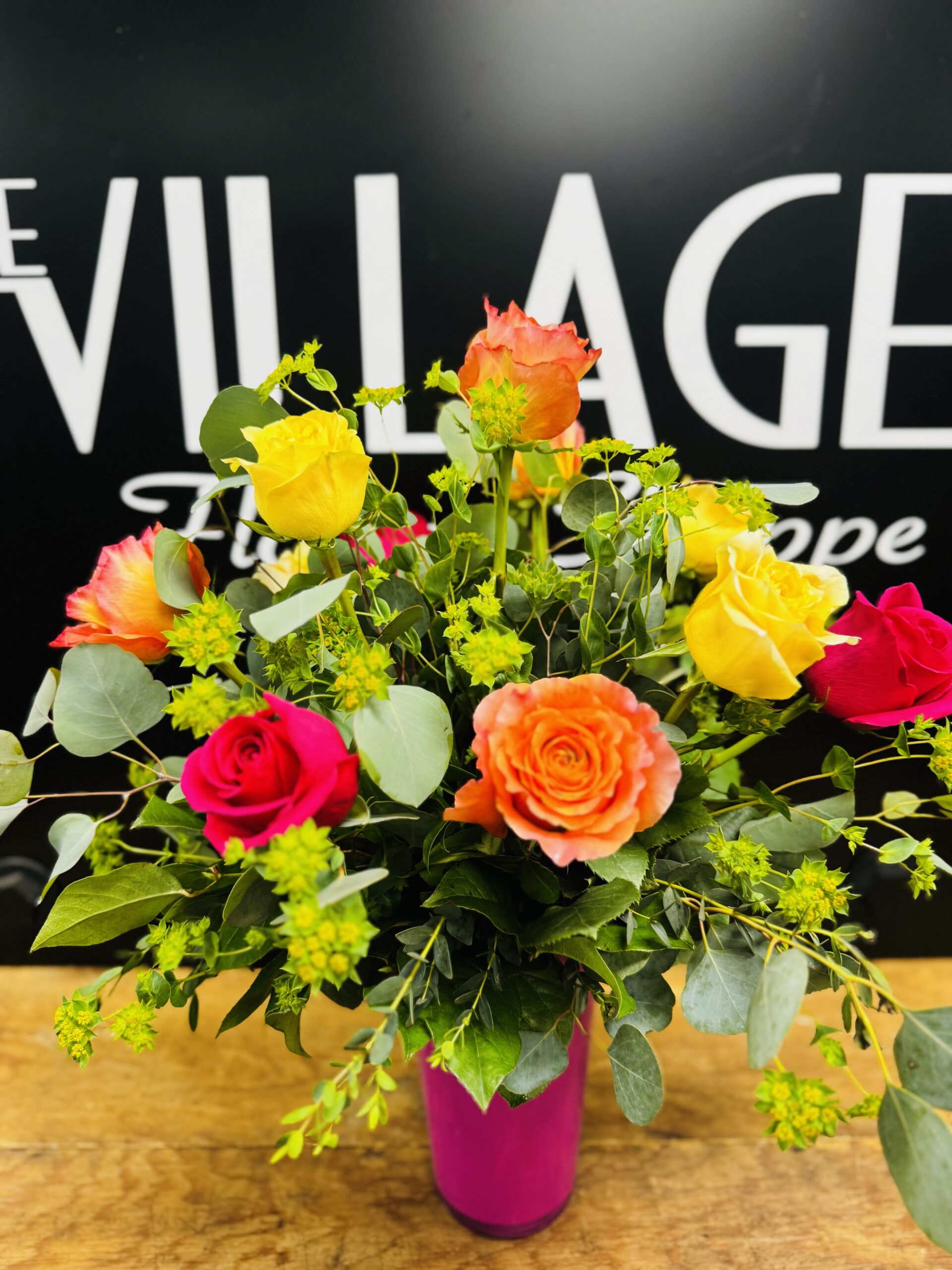 Luxe Dozen Roses - Image 5