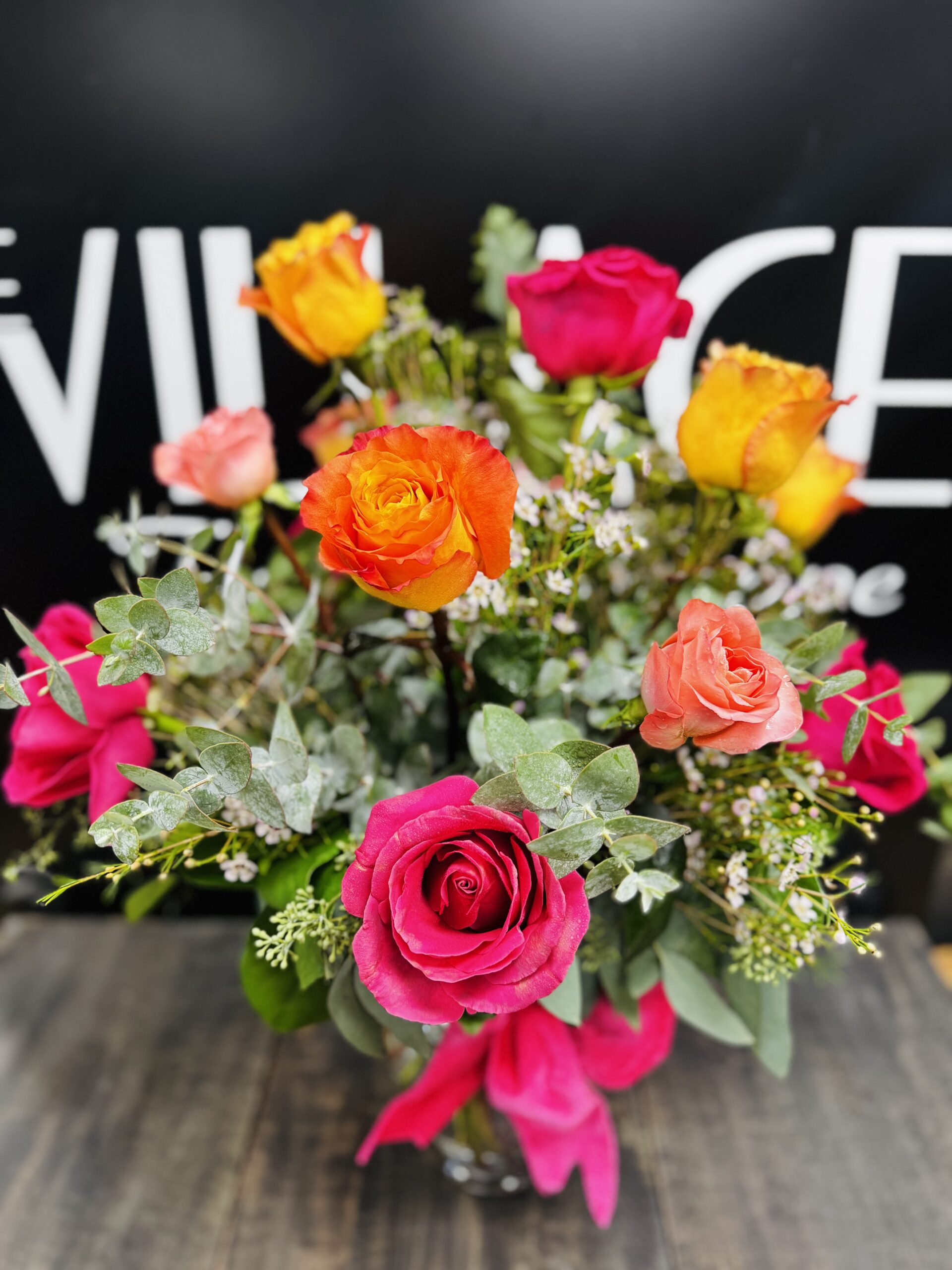 Luxe Dozen Roses